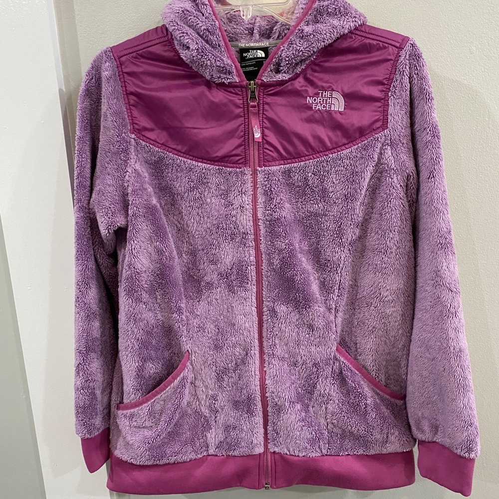 The north face oso hooded fleece jacket. 💗